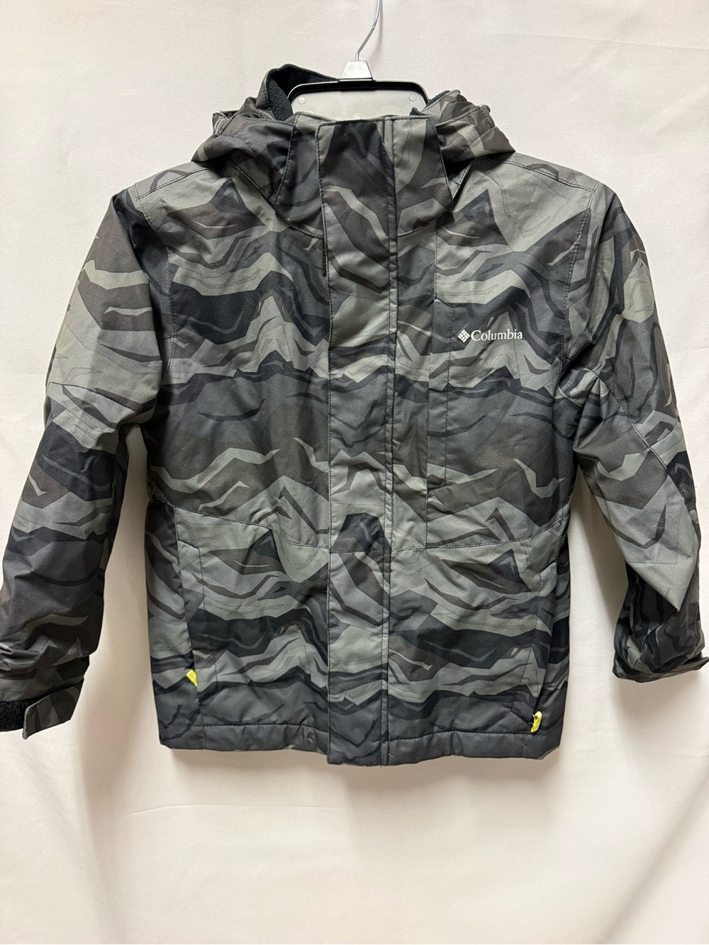 Columbia Kids Gray Camo Hooded Puffer Jacket